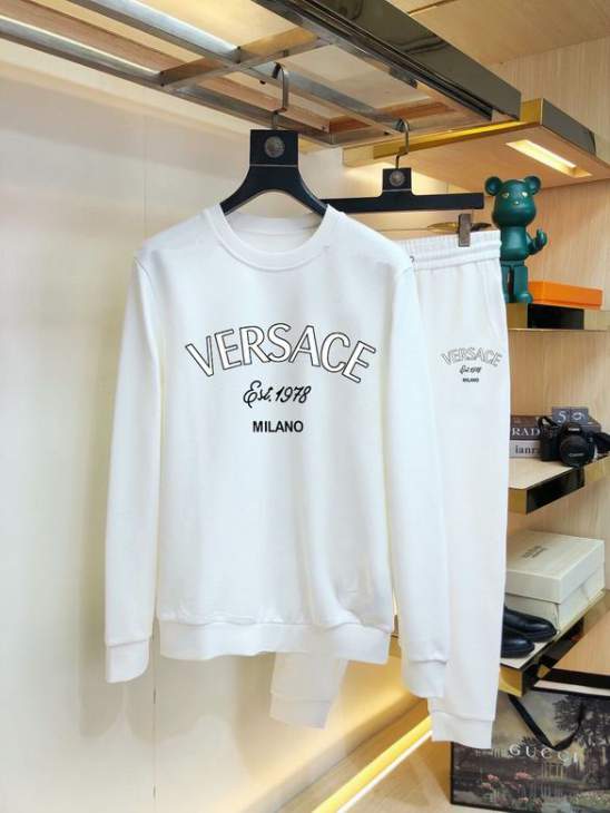 Picture of Versace Sweater Suits _SKUVersaceM-5XLkdtn5943041